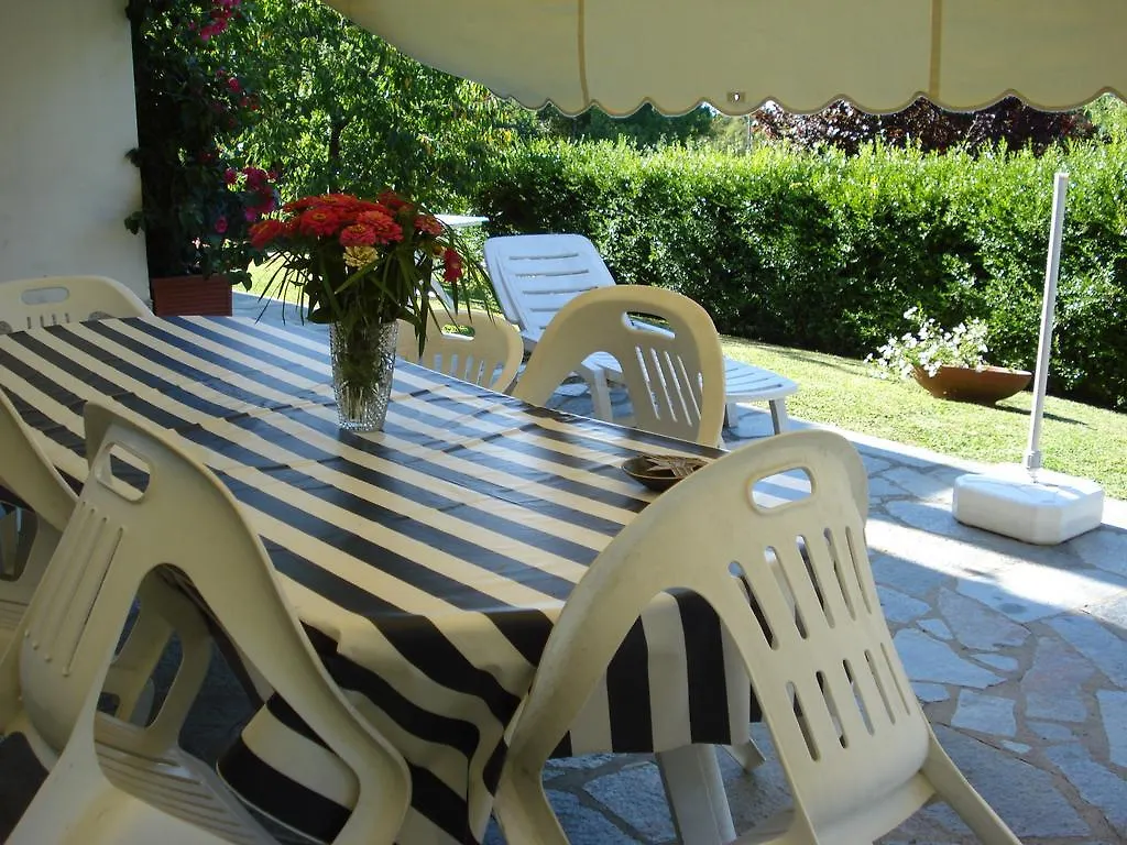 La Casa Rosabianca 0*, Rapallo Italy