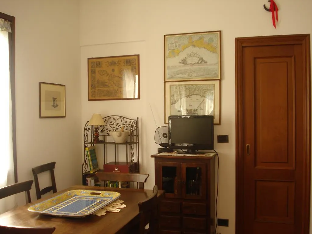 La Casa Rosabianca Italy