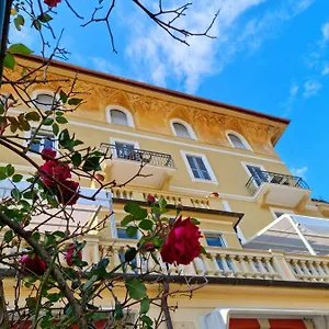 Canali, Portofino Coast ראפאלו