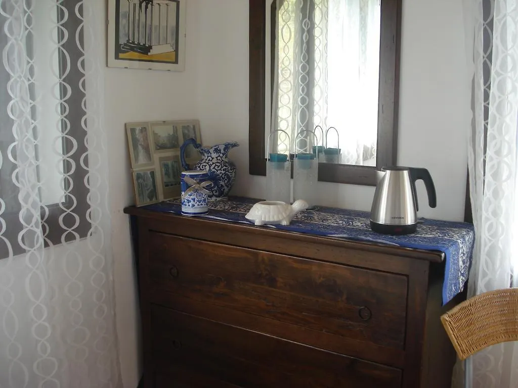 La Casa Rosabianca 0*, Rapallo